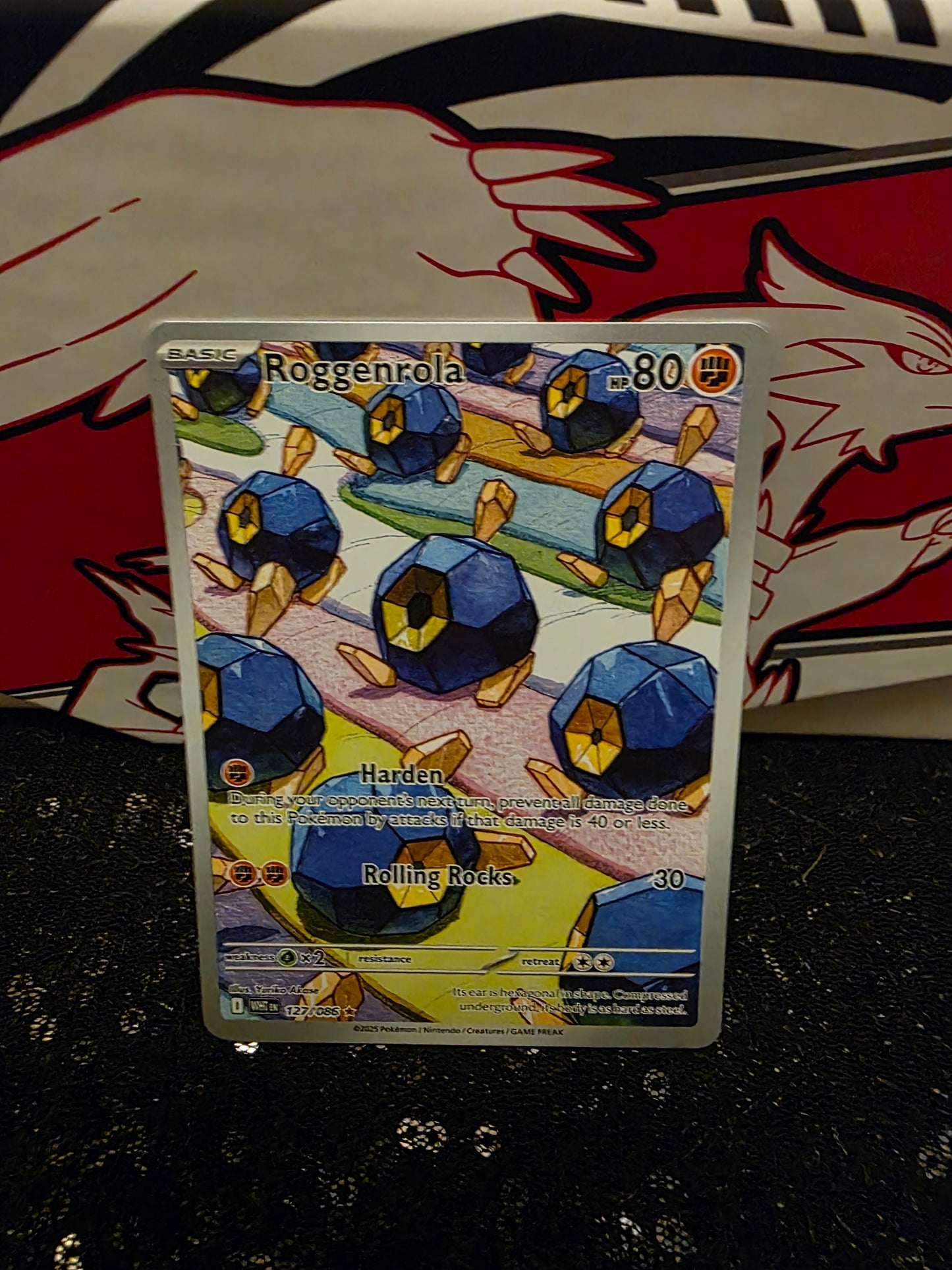 Roggenrola 127/086 - Art Rare - White Flare English