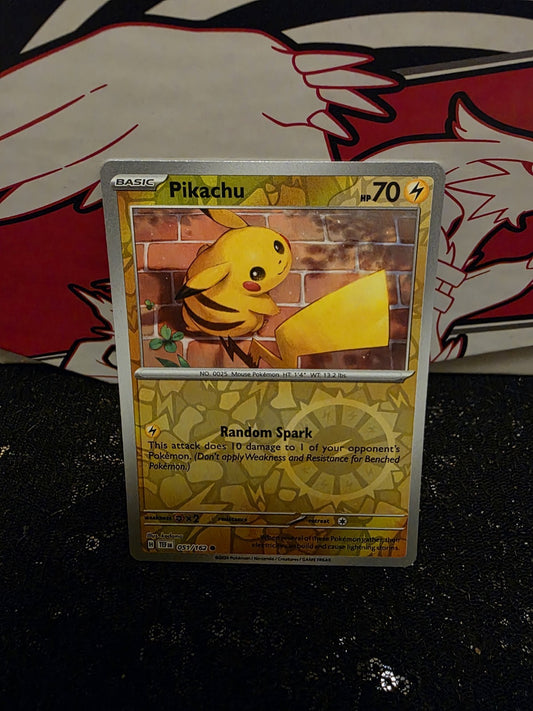 051/162 Pikachu : (Reverse Holo) Card : Temporal Forces : Pokemon TCG
